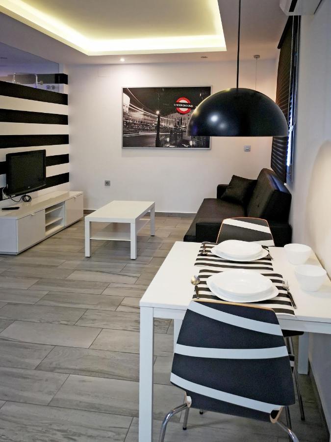 Conil Red-Black Apartment Conil De La Frontera Buitenkant foto