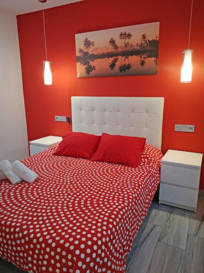 Conil Red-Black Apartment Conil De La Frontera Buitenkant foto