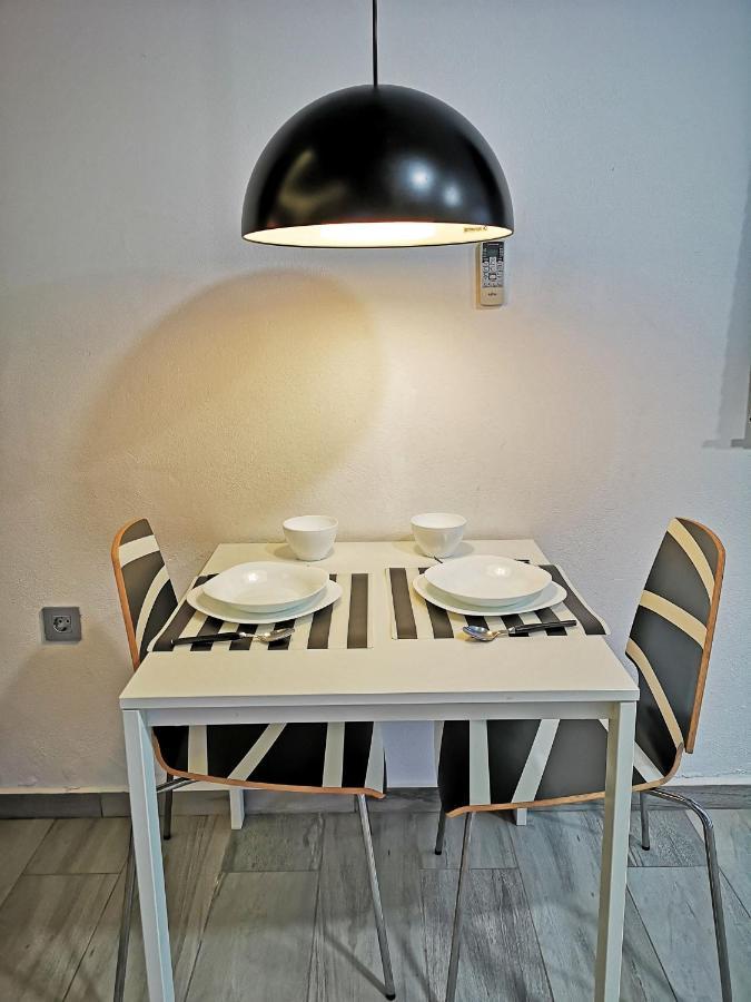 Conil Red-Black Apartment Conil De La Frontera Buitenkant foto